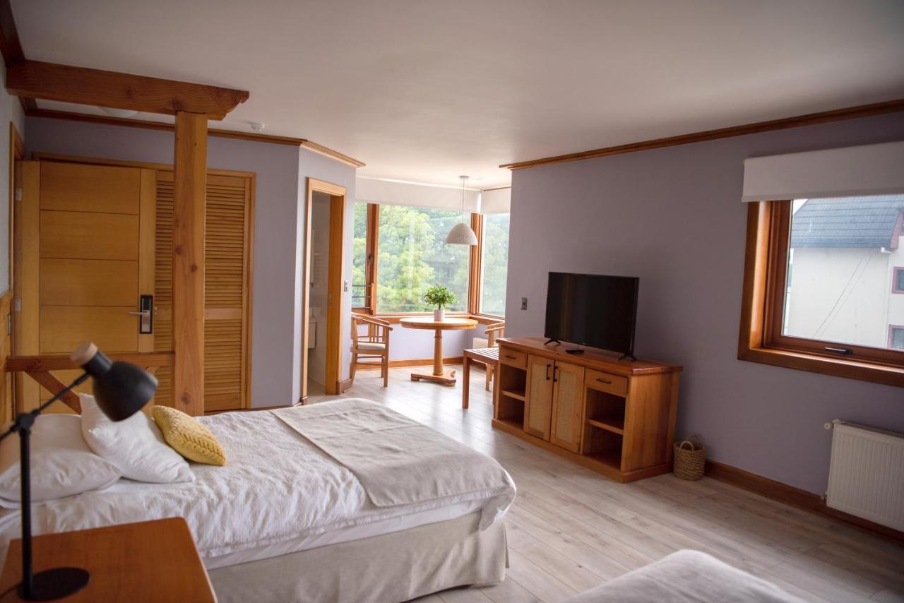 Hotel Puelche 푸에르토바라스 외부 사진