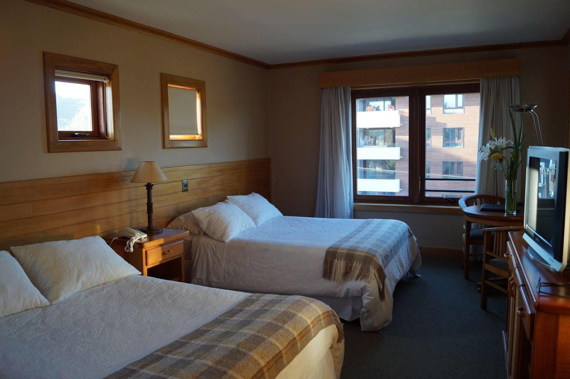 Hotel Puelche 푸에르토바라스 외부 사진