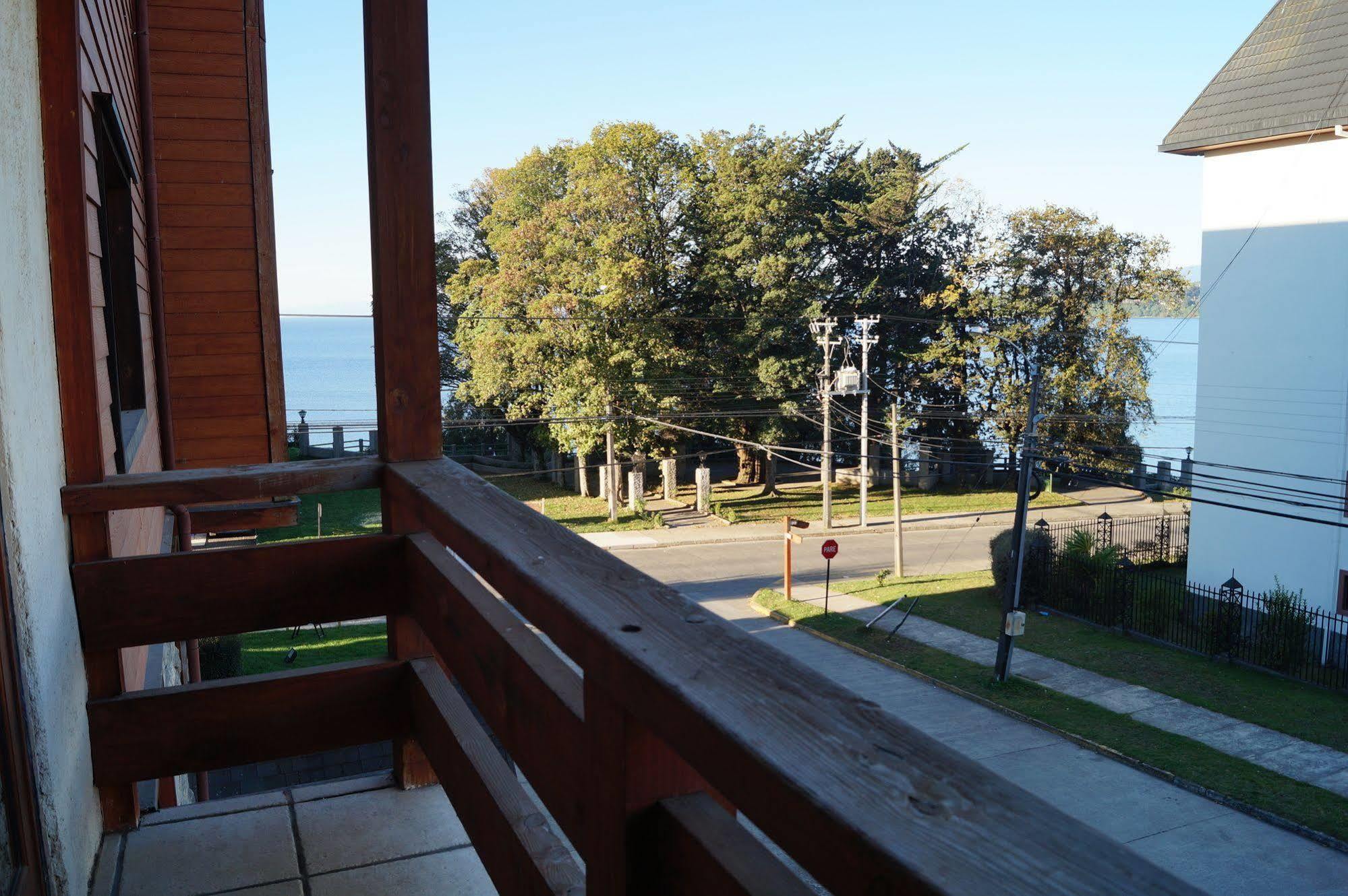 Hotel Puelche 푸에르토바라스 외부 사진